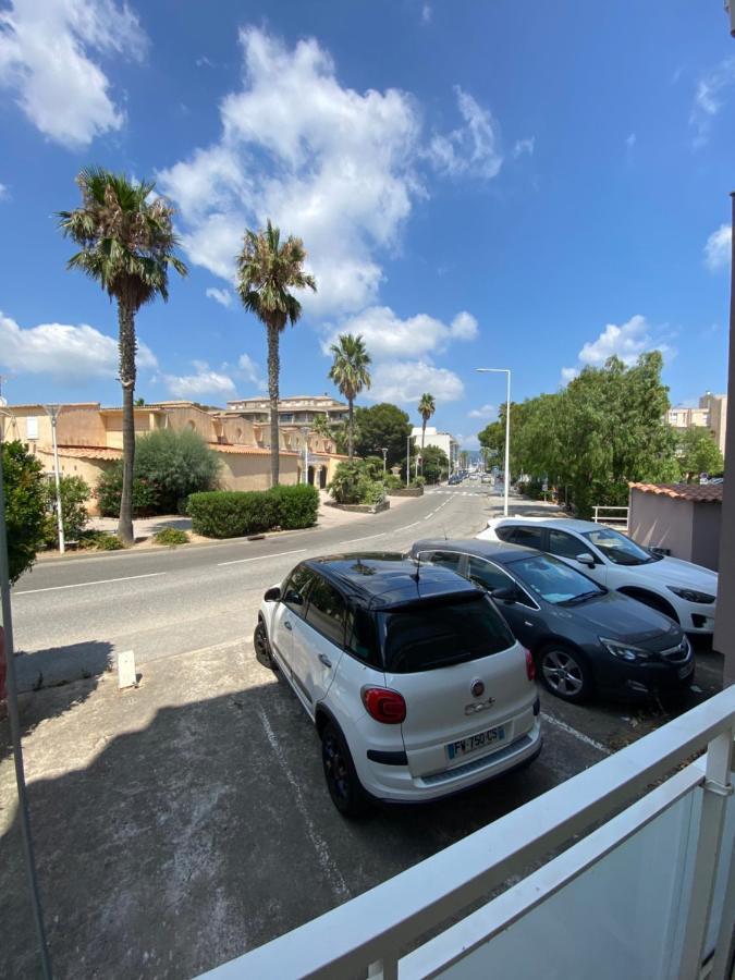 Studio Spacieux Avec Patio En Centre Ville Cavalaire-sur-Mer Εξωτερικό φωτογραφία